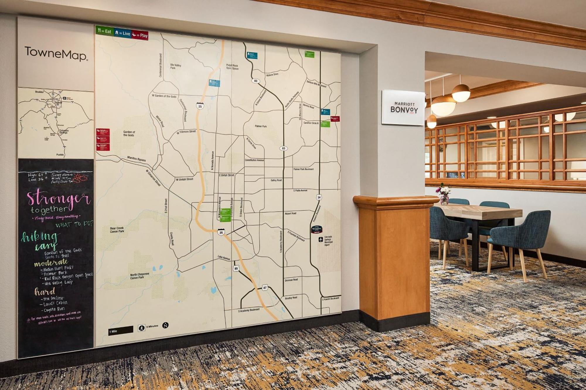 Towneplace Suites By Marriott Colorado Springs South Exterior foto