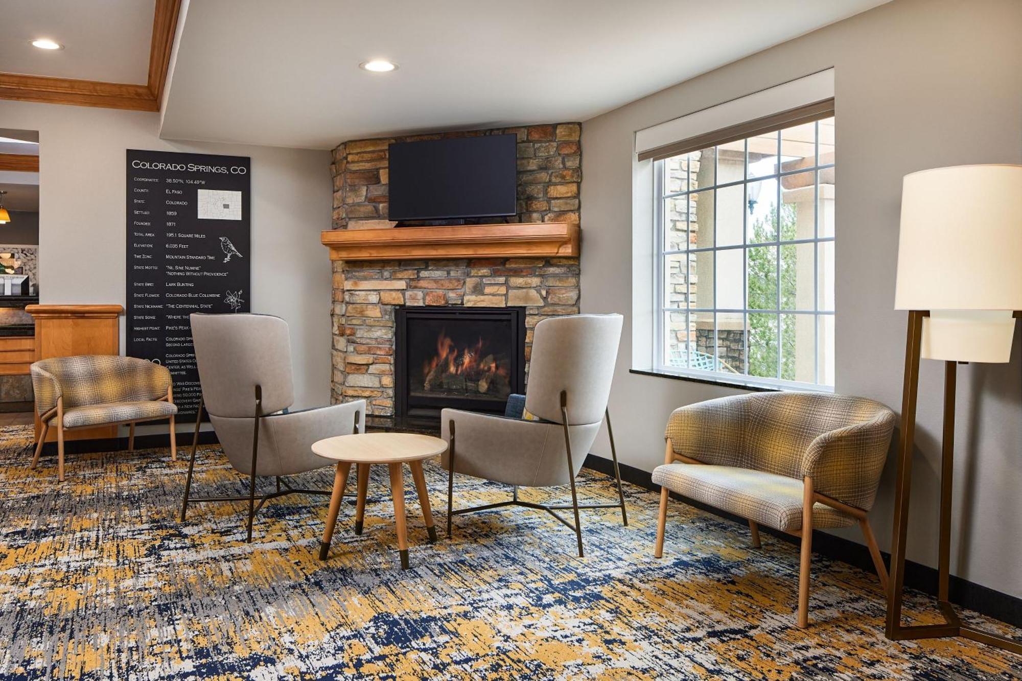 Towneplace Suites By Marriott Colorado Springs South Exterior foto